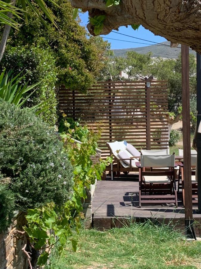Beach House Set In A Beautiful Bay Karystos  Buitenkant foto