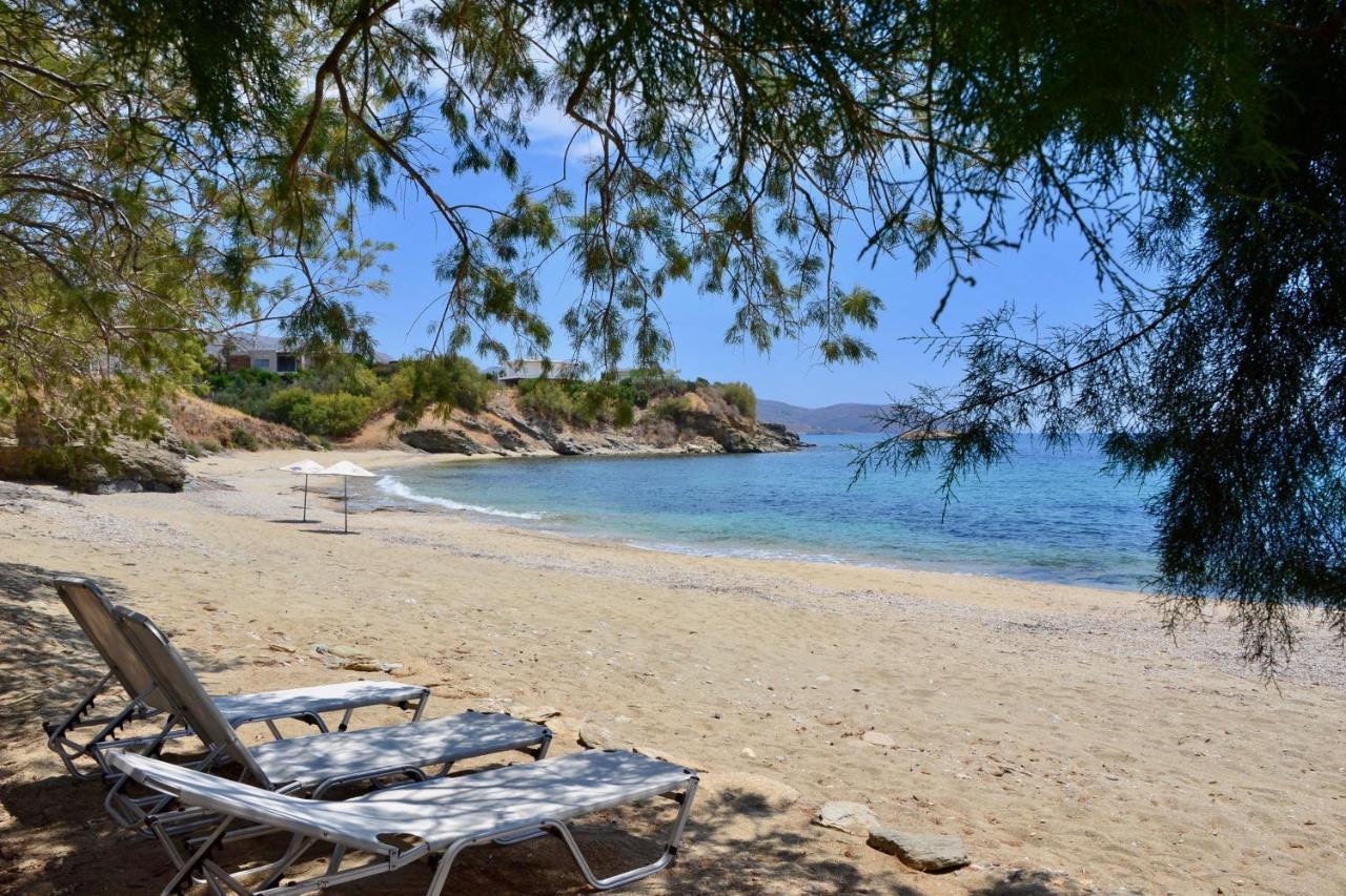 Beach House Set In A Beautiful Bay Karystos  Buitenkant foto