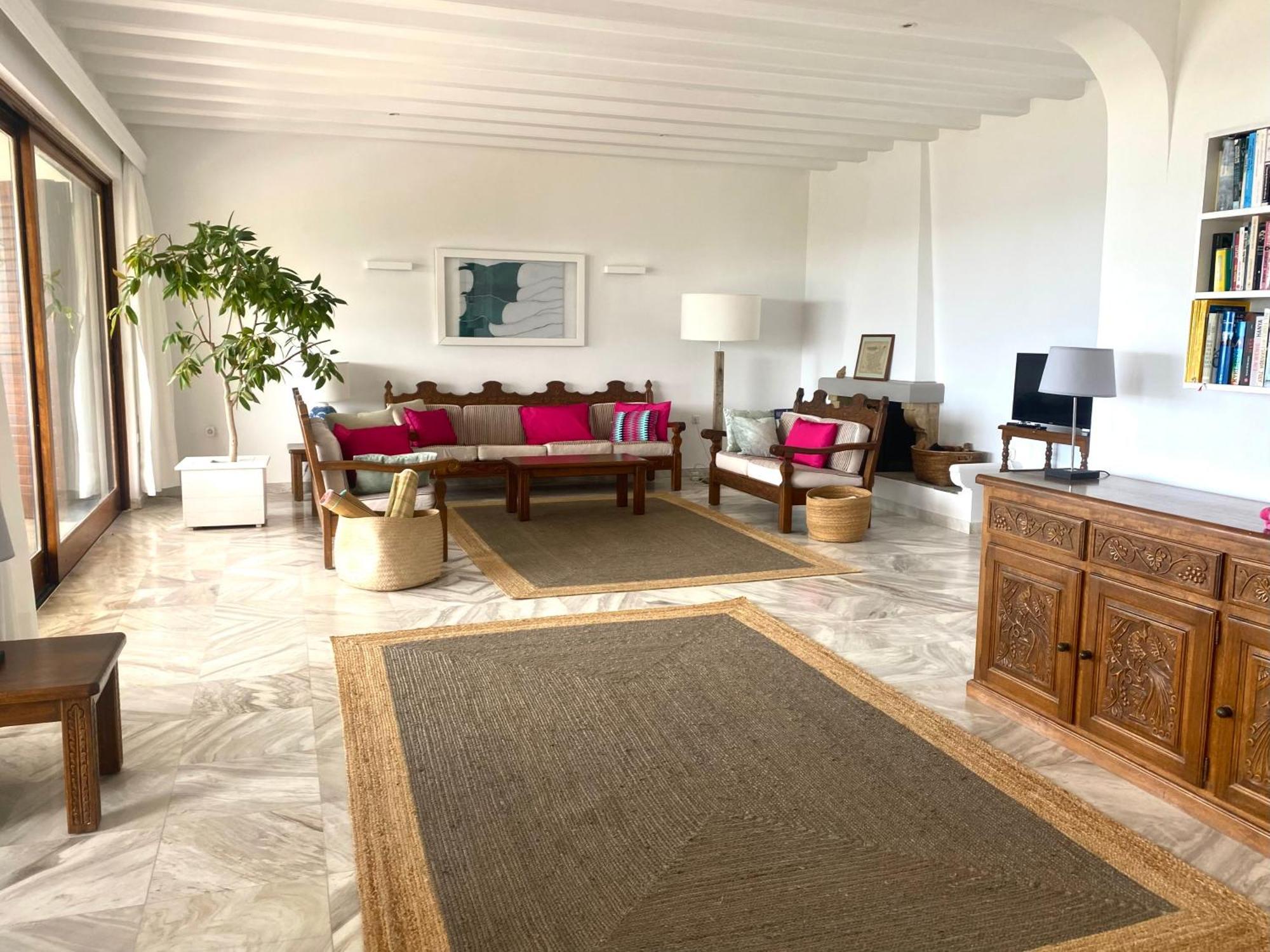 Beach House Set In A Beautiful Bay Karystos  Buitenkant foto